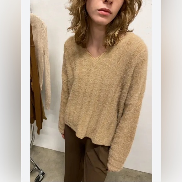 OAK+FORT | Fuzzy boxy oversized sweater - Picture 4 of 4